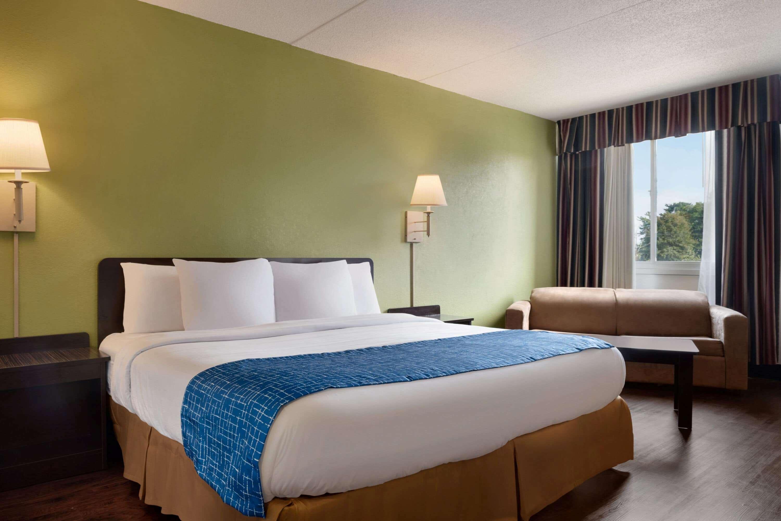 แทรเวลลอดจ์ บาย วินด์แฮม เซนส์วิลล์ Motel ภายนอก รูปภาพ