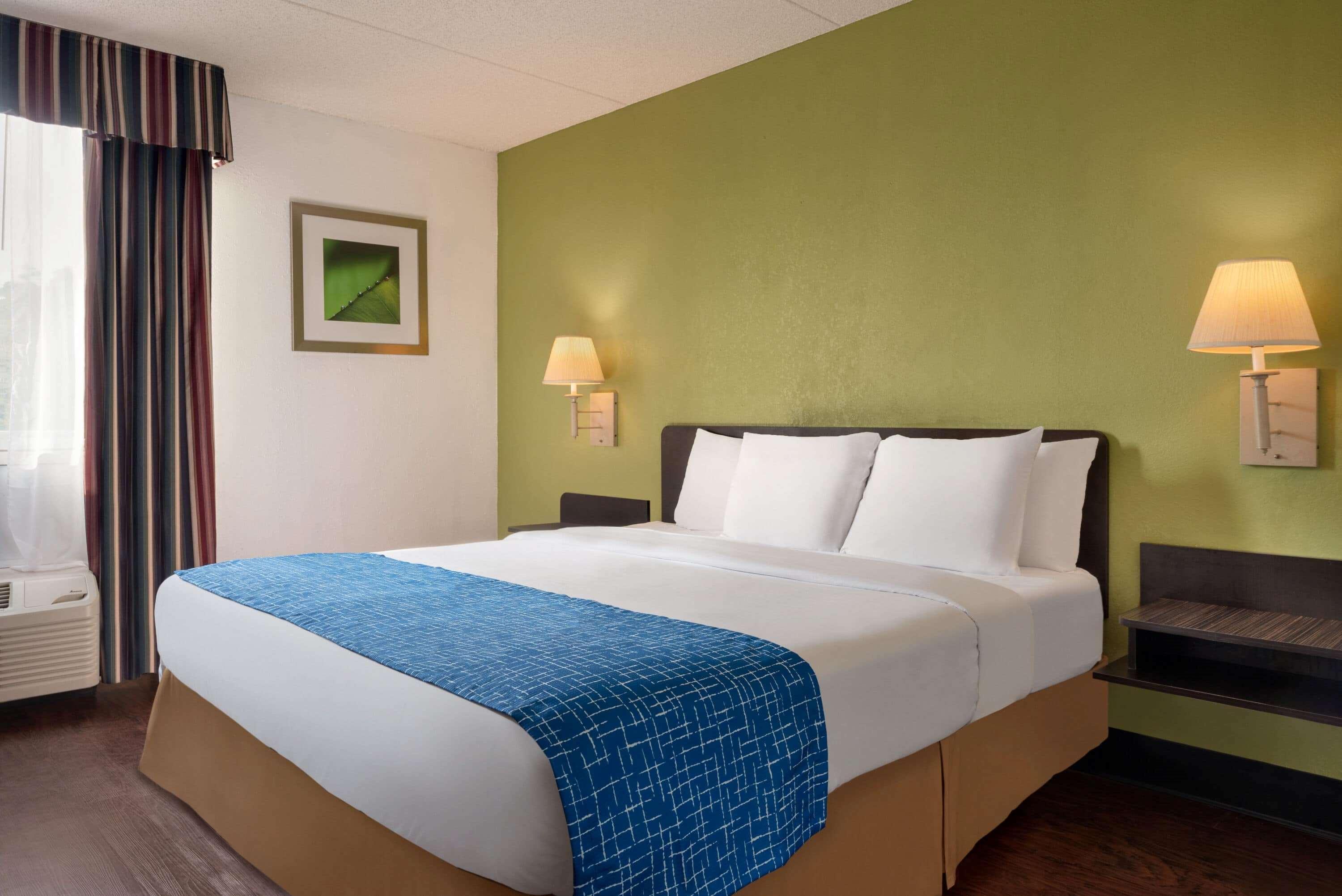 แทรเวลลอดจ์ บาย วินด์แฮม เซนส์วิลล์ Motel ภายนอก รูปภาพ